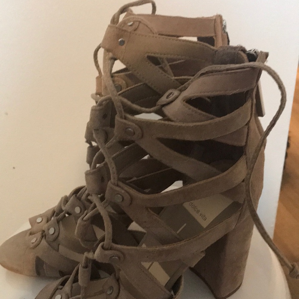 dolce vita suede heel sandals - Picture 3 of 4